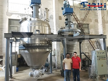 欧洲和日本客户慕名考察无锡双瑞新研制的过滤洗涤干燥一体机